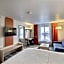 Holiday Inn Express Hotel & Suites Milwaukee Airport By IHG