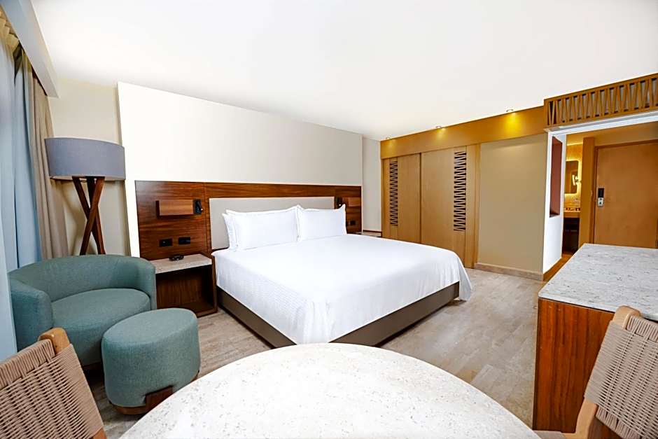 Oh! The Urban Oasis - Adults only