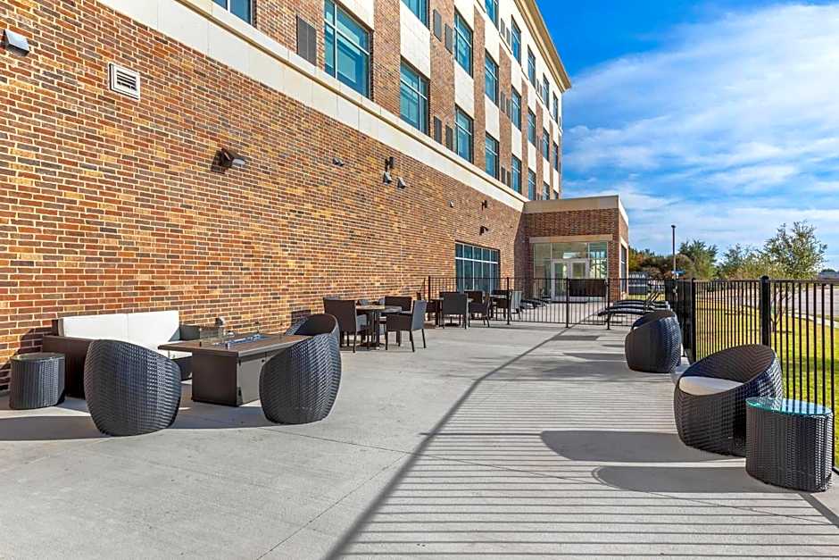 Cambria Hotel Richardson - Dallas