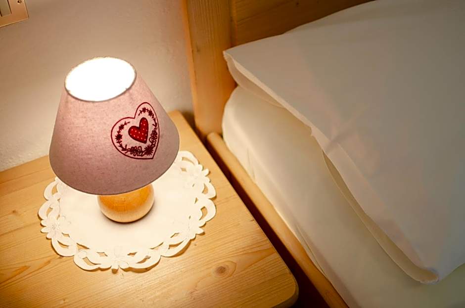 Kyrr Smart Mountain Retreat