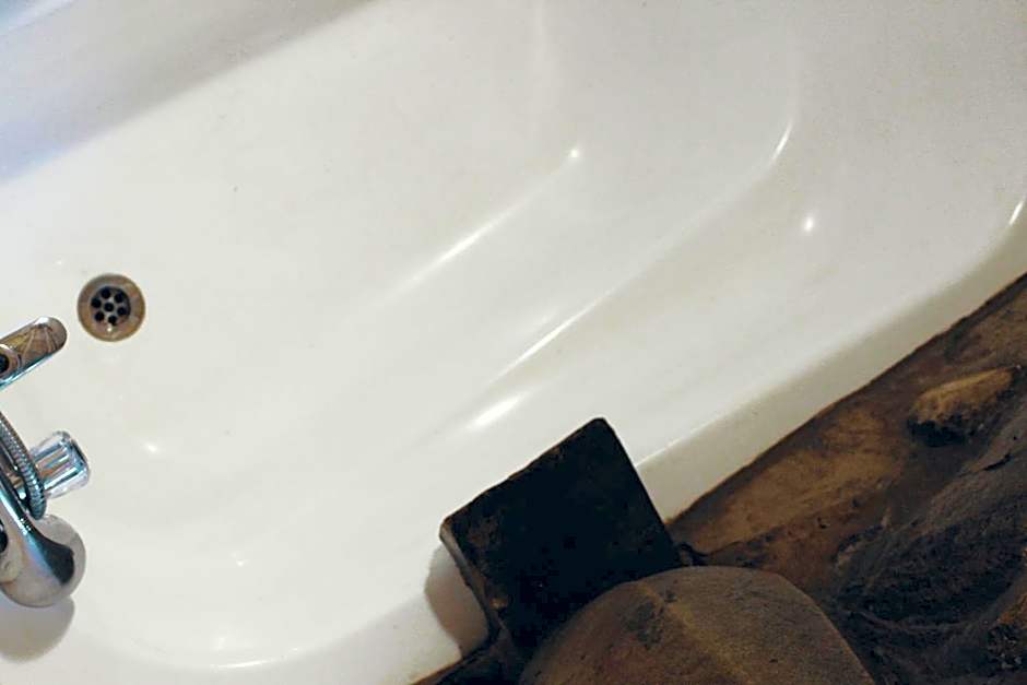 Away with the Fairies Nature Lodge and Backpackers