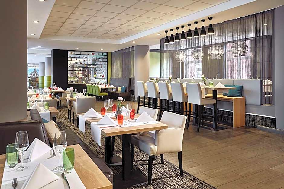 Lindner Hotel Cologne City Plaza, part of JdV by Hyatt