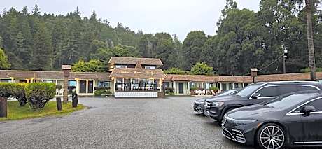 Ocean Cove Lodge Bar & Grill