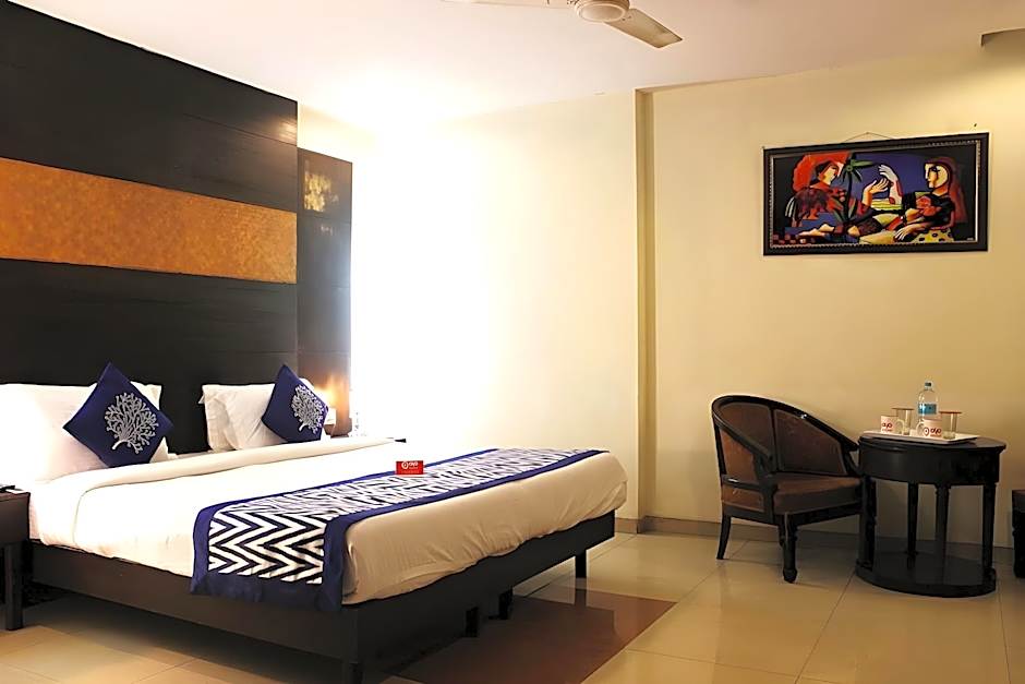 Super Hotel O Grand Peepal