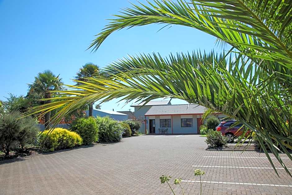 BKs Palm Court Motor Lodge