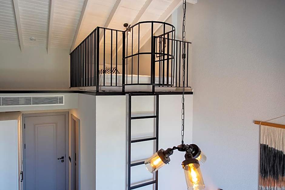 Primus Alacati Adult Only