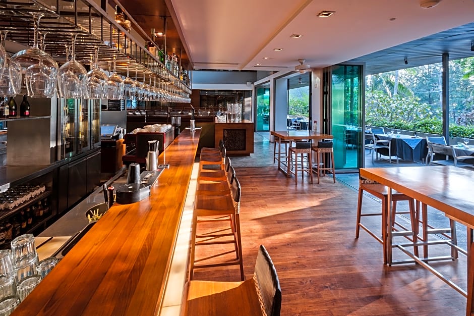 Twinpalms Surin Beach Phuket