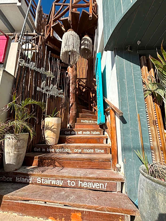 HOTEL MITTOZ HOLBOX