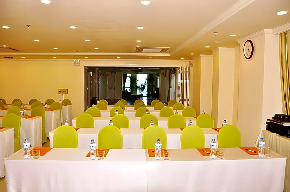 Chill Place Hotel