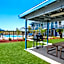 Super 8 by Wyndham Lindsay Olive Tree
