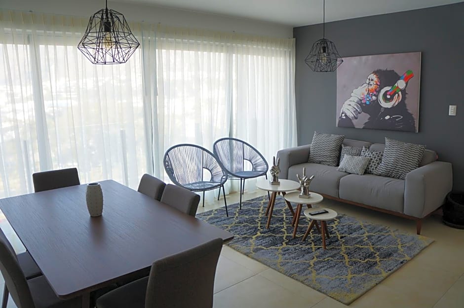 Metropolitan Suites