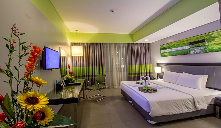 Bayfront Hotel Cebu - North Reclamation