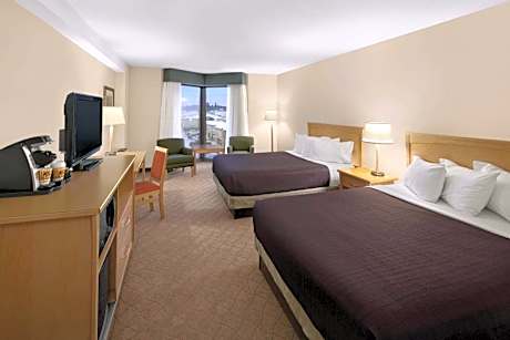 Standard Queen Room Tower Section Non-Smoking