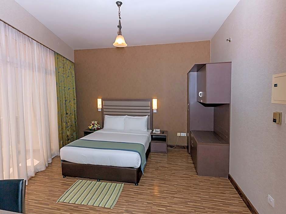 Wave International Hotel