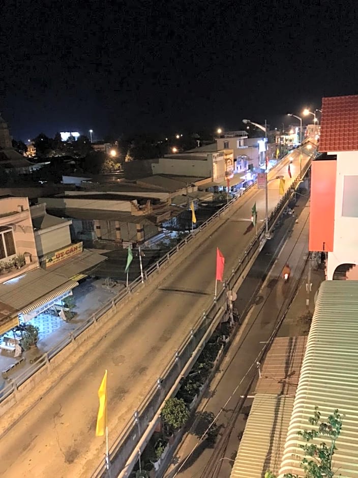 NGUYEN LONG Hotel