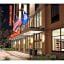 Hampton Inn By Hilton and Suites Minneapolis University Area, MN