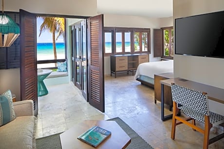 Junior King Suite with Sofa Bed - Beachfront