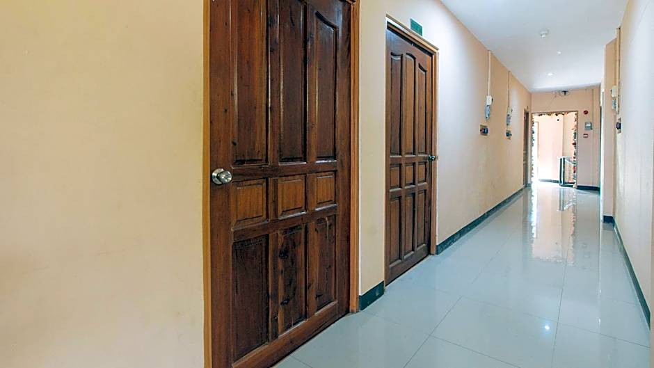RedDoorz at Casa Buena Dormitel Davao City