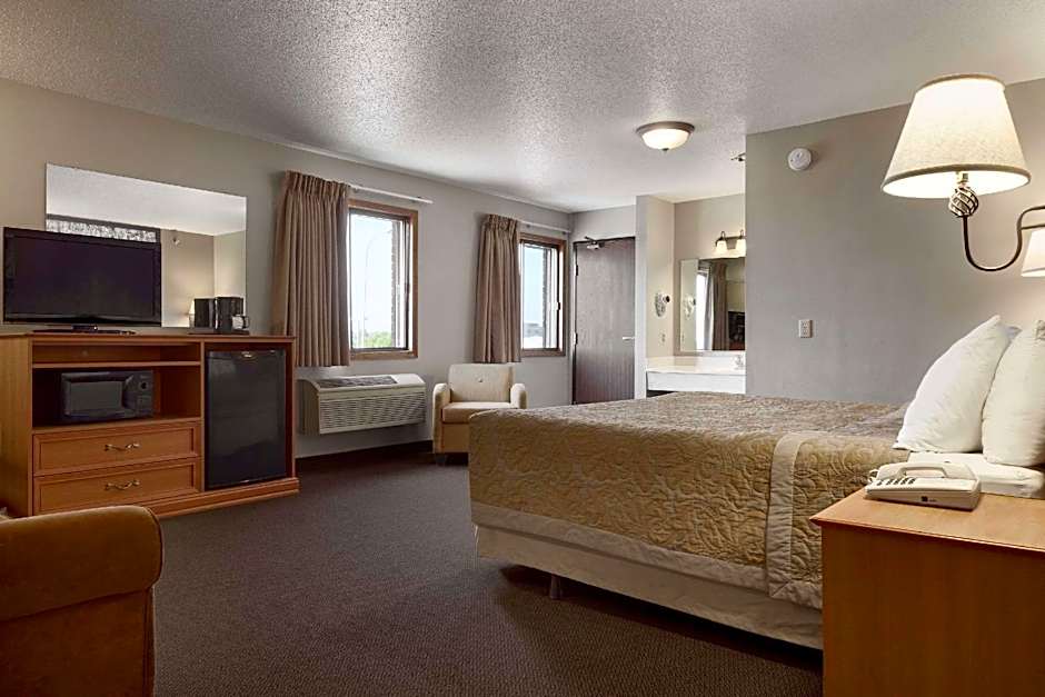 Super 8 by Wyndham Sioux Falls/41st Street