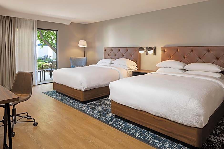 Four Points By Sheraton Bakersfield