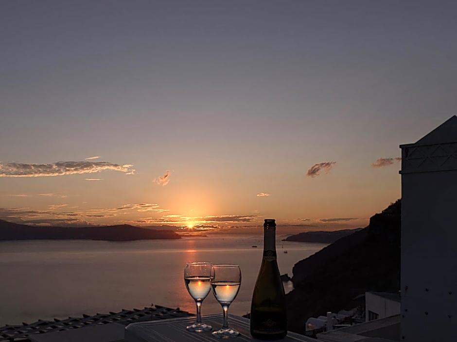 Tatakis Design Hotel, Fira