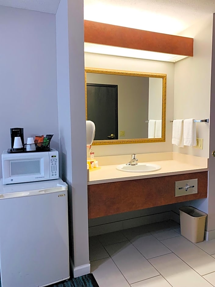 Countryside Suites Lincoln I-80