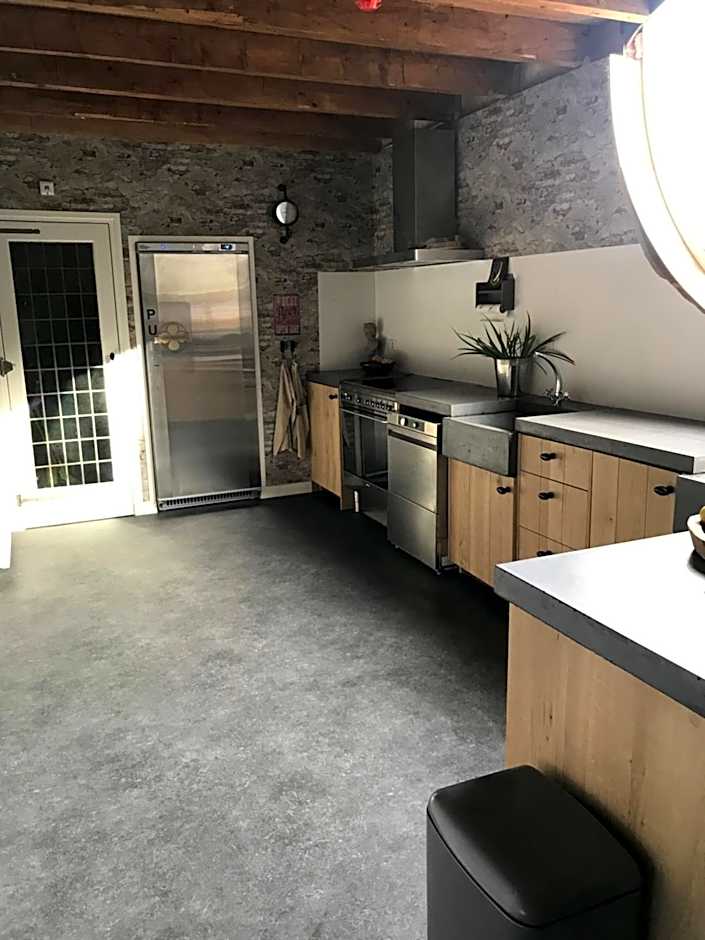 Logement Meijnerswijk, Big House,Free Parking, Electric Parking, Kitchen,Living room, Free Coffee machine