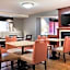Hampton Inn By Hilton Dubuque