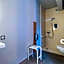 B&B HOTEL La Rochelle Beaulieu Puilboreau