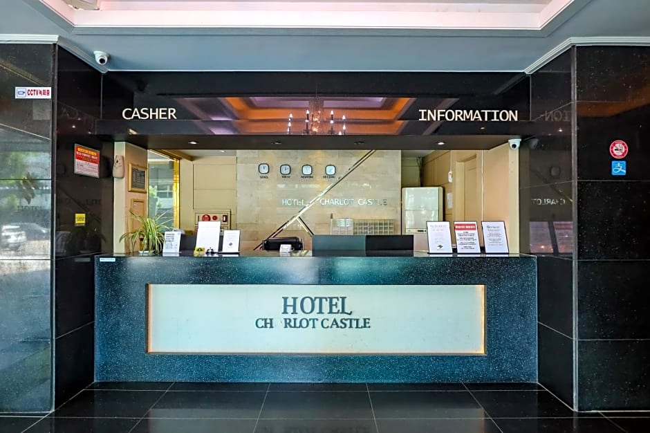 Hotel Charlot Castle