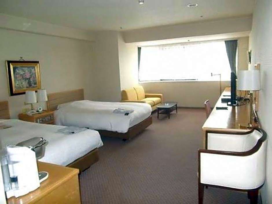 Ichikawa Grand Hotel