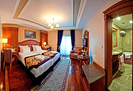 Junior Suite (3 Adults)