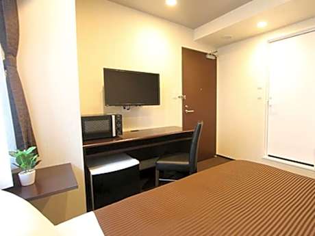 Semi Double Room - Smoking