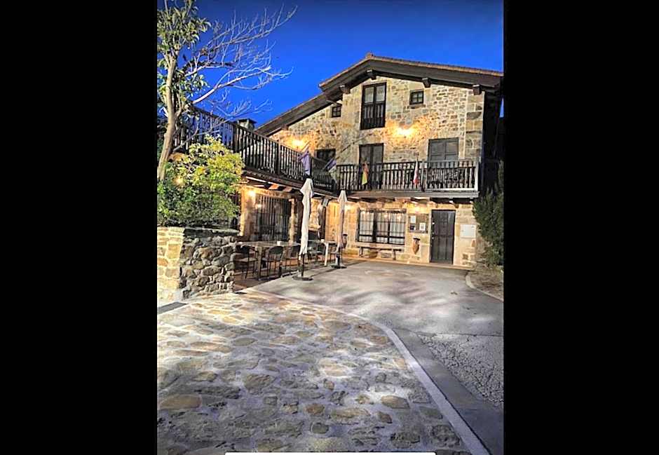 Posada y Apartamentos Trebuesto de Guriezo