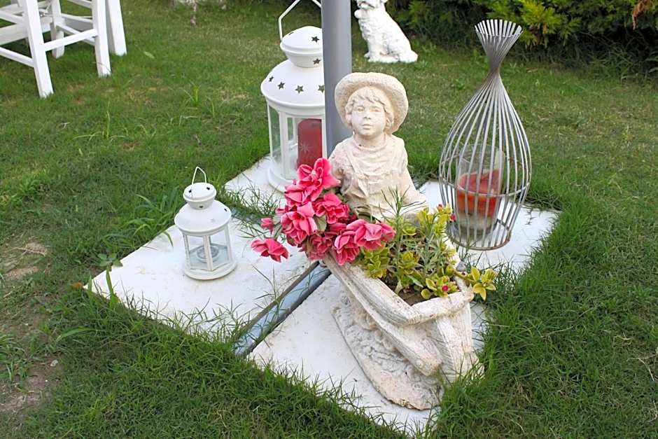 Alacati Lucky Angel Hotel