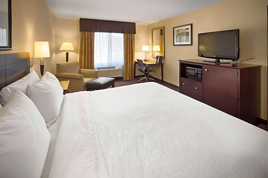 AmericInn by Wyndham Hill City Mt Rushmore
