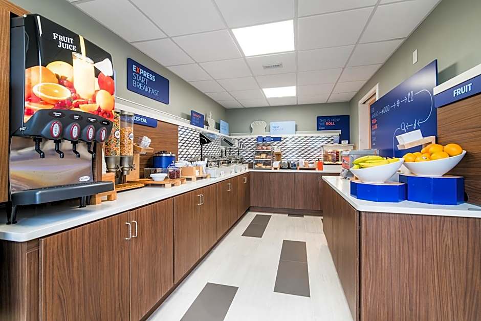 Holiday Inn Express Plymouth By IHG