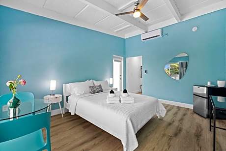 Queen Room with Balcony