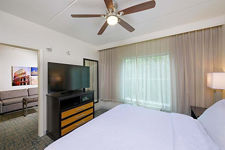 Homewood Suites By Hilton Atlanta Airport North