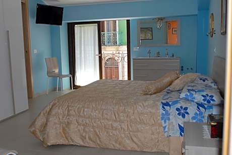 B&B Dietro Piazza Maggiore