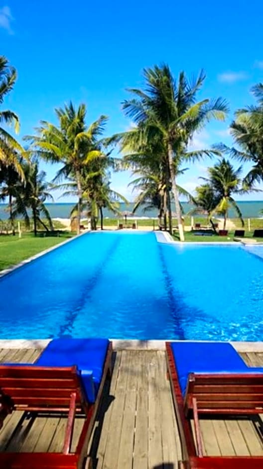 Pousada Praia das Ondas - Pe  na areia