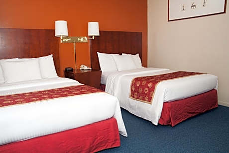 Red Carpet Inn and Suites Plymouth