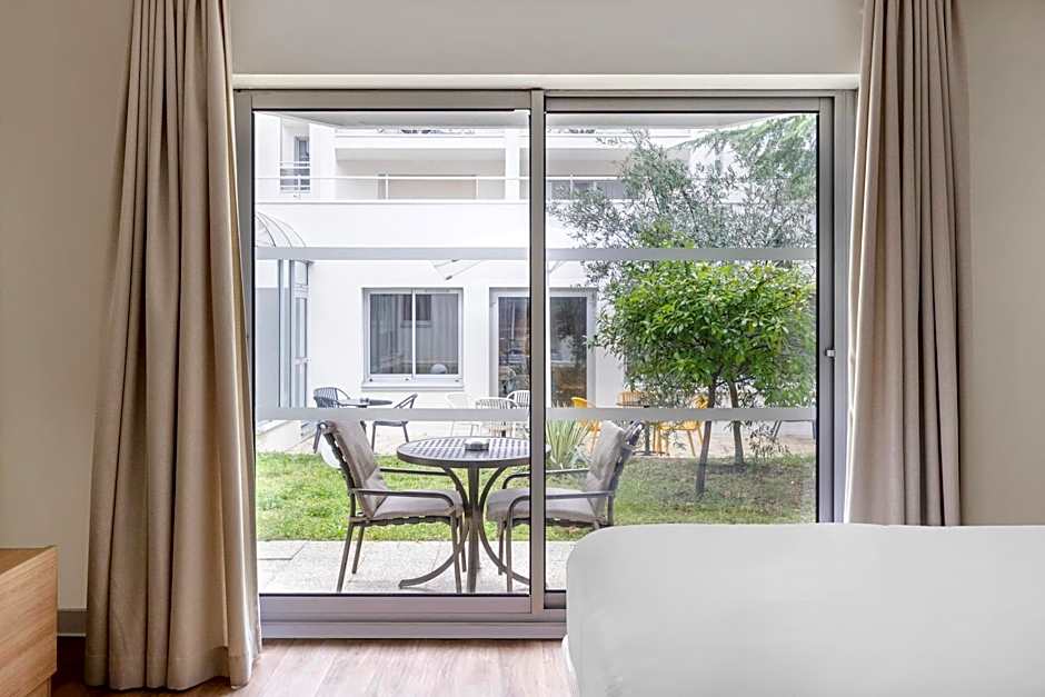 Royal Regency Paris Vincennes
