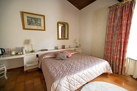 Deluxe Double Room with Bath