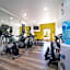 Holiday Inn Express Hotel & Suites Bedford By IHG