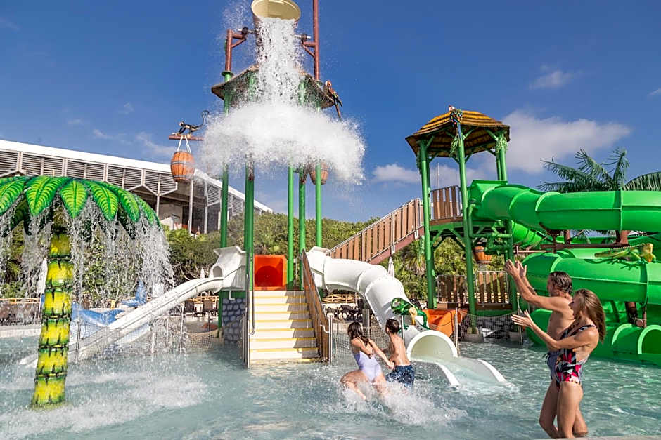 Sandos Playacar Beach Resort - All Inclusive