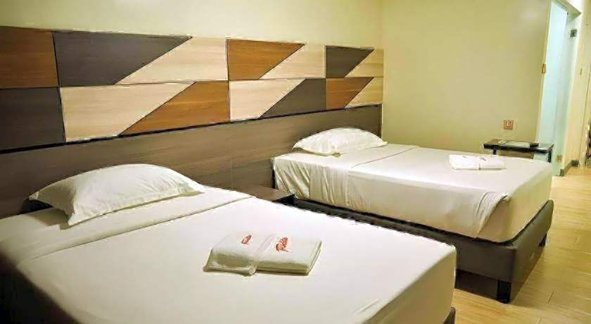 Travelite Hotel Legarda