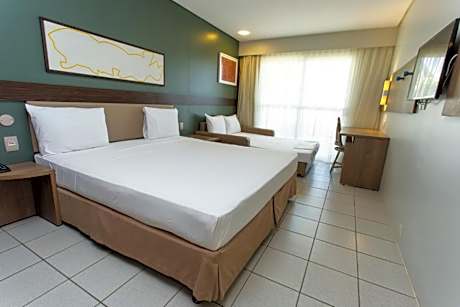 JUNIOR SUITE QUADRUPLE