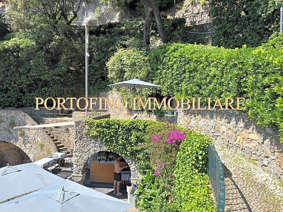 PORTOFINO SUITE VISTA MARE CON SPIAGGIA PRIVATA