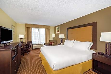 Standard King Room with Extra Floor Space